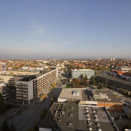 Superb Apartment With Incredible View At The Best Location Veszprém Kültér fotó